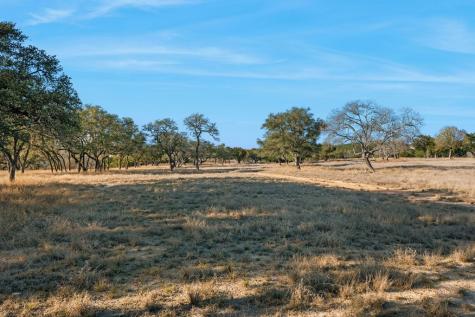 521 Bluff Creek Road Center Point TX 78010