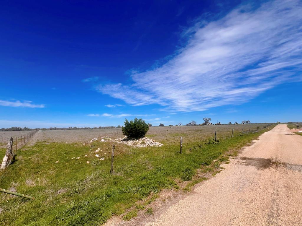 364 Cut Off Road Fredericksburg TX 78624