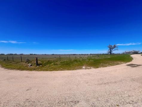 364 Cut Off Road Fredericksburg TX 78624