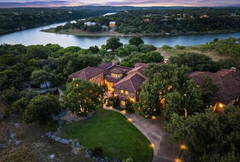 3220 Fall Creek Estates Drive Spicewood TX 78669
