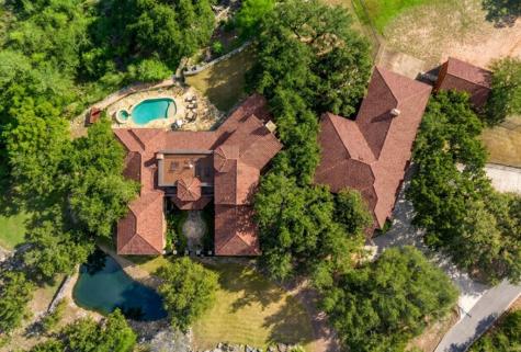3220 Fall Creek Estates Drive Spicewood TX 78669