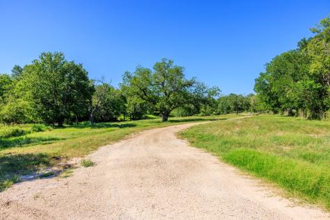 10940 W Us Highway 290 Johnson City TX 78635