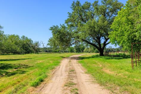 10940 W Us Highway 290 Johnson City TX 78635