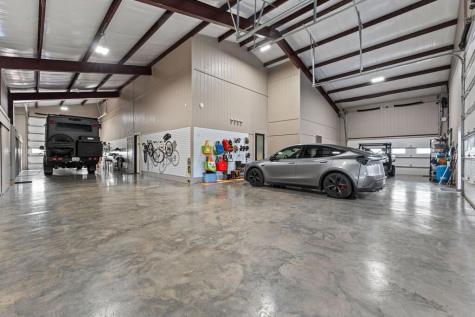7484 County Road 409 Valley Springs TX 76885