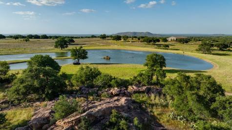7484 County Road 409 Valley Springs TX 76885