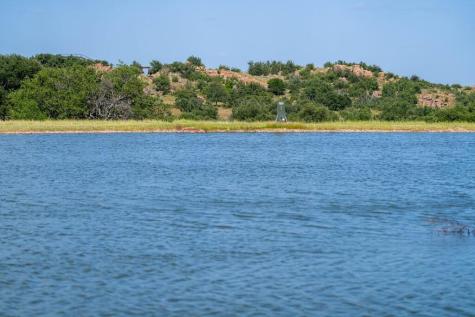 7484 County Road 409 Valley Springs TX 76885