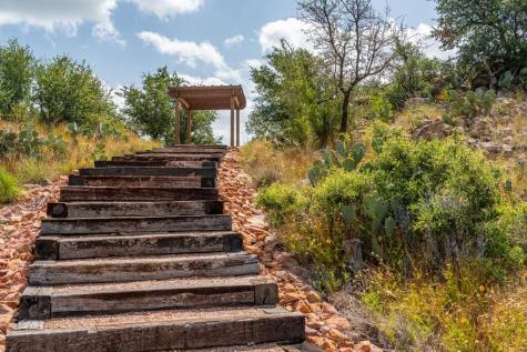 7484 County Road 409 Valley Springs TX 76885