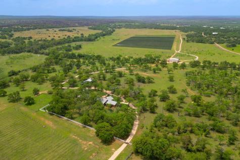 11446 N State Highway 16 Fredericksburg TX 78624