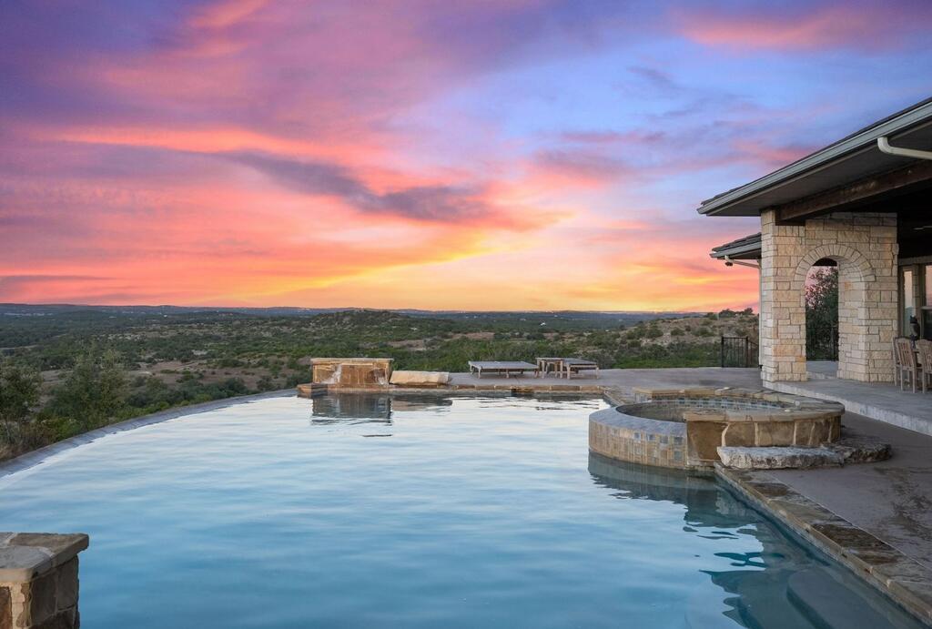 Dripping Springs TX 78620