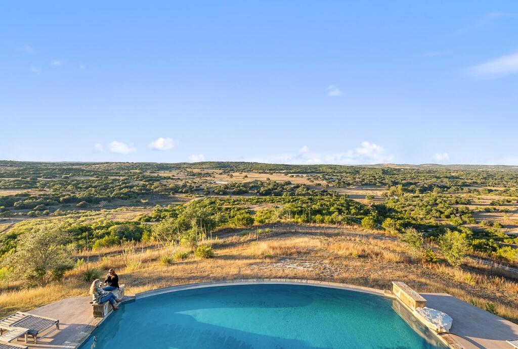 Dripping Springs TX 78620