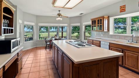 3841 W Us Highway 290 Fredericksburg TX 78624