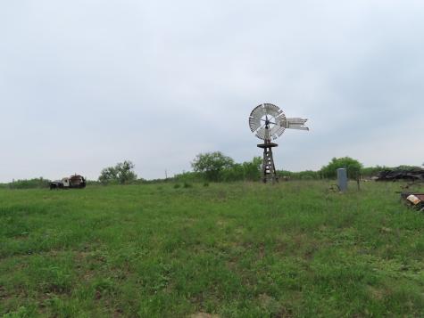 678 Tank Hollow Poteet TX 78065