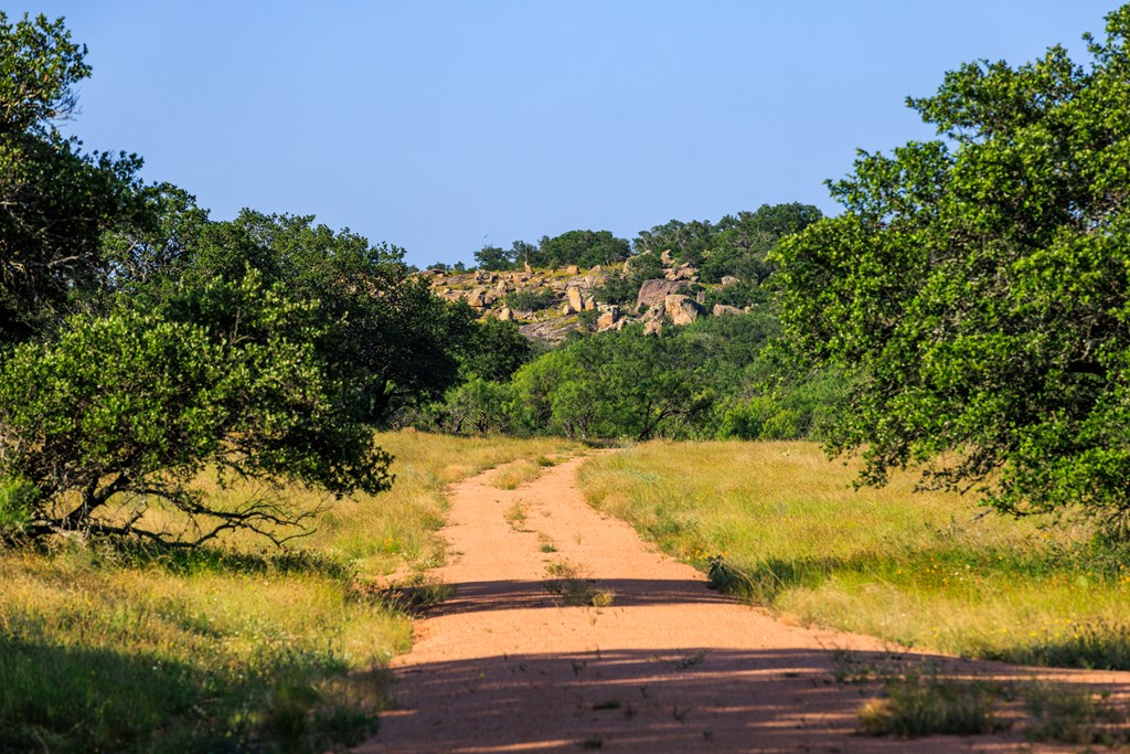 111 County Road 113 Llano TX 78643