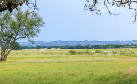 1080 S Eagle Street Fredericksburg TX 78624