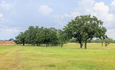 1080 S Eagle Street Fredericksburg TX 78624