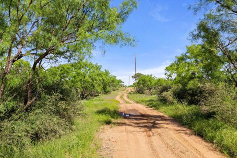 6304 County Road 110 Llano TX 78643