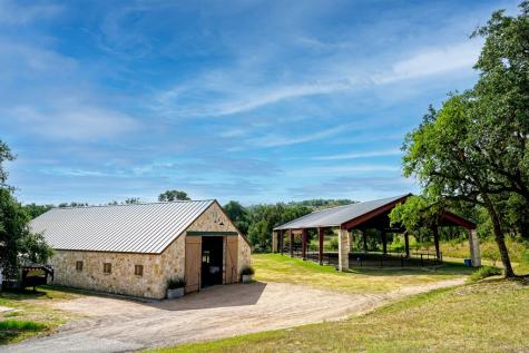1198 N Walnut Springs Road Johnson City TX 78636