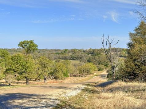 0016 Premier View Drive Fredericksburg TX 78624
