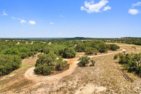 140 Lantana Johnson City TX 78636