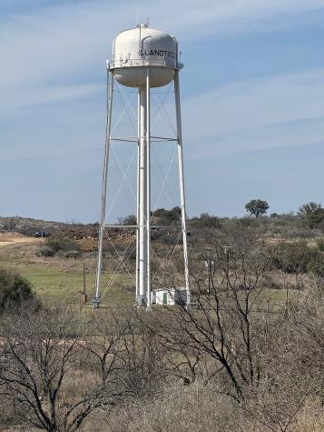 1919 N State Highway 16 Llano TX 78643