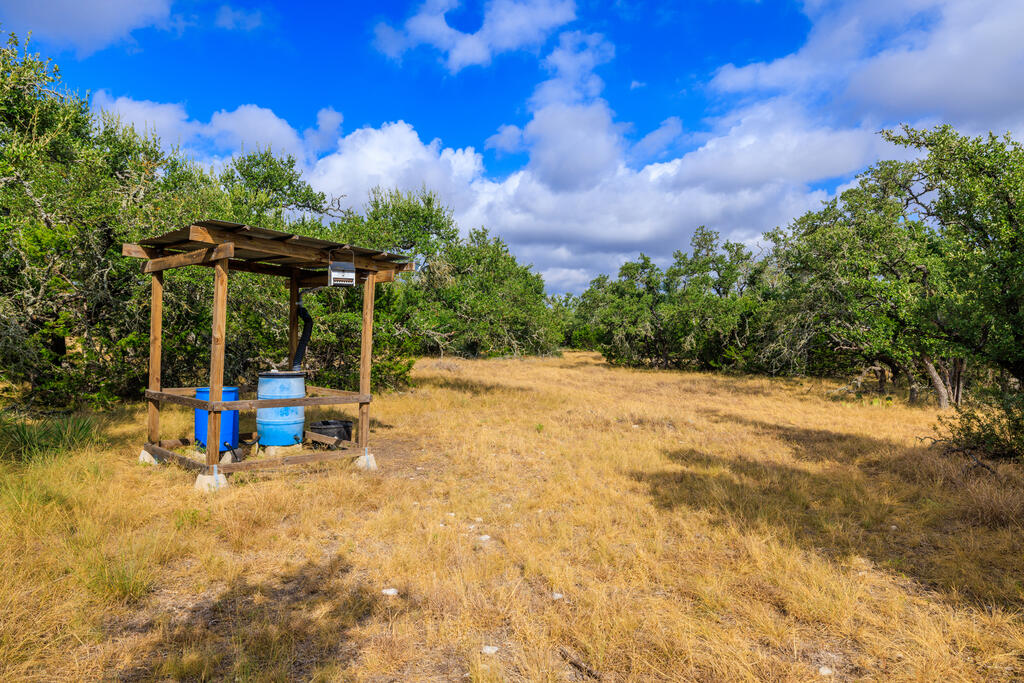 Tract 6 Palomino Oaks Drive Harper TX 78631