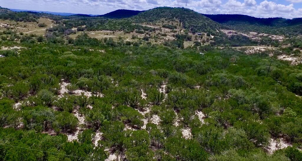 LT152 W Bear Springs Road Pipe Creek TX 78063
