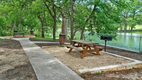 128 Cranbrook Court Ingram TX 78025