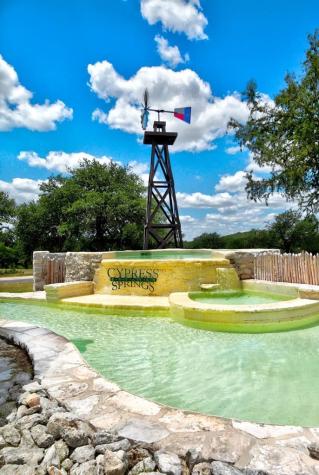 128 Cranbrook Court Ingram TX 78025