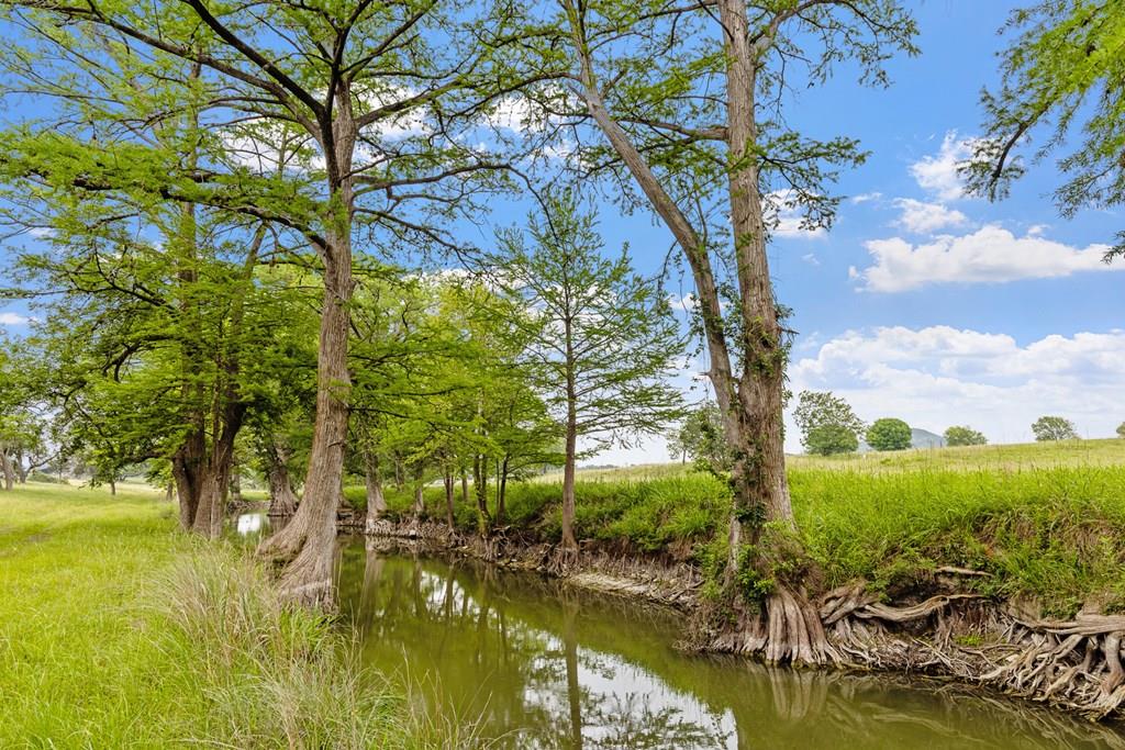 Lot 6 Coldwater Drive Camp Verde TX 78010
