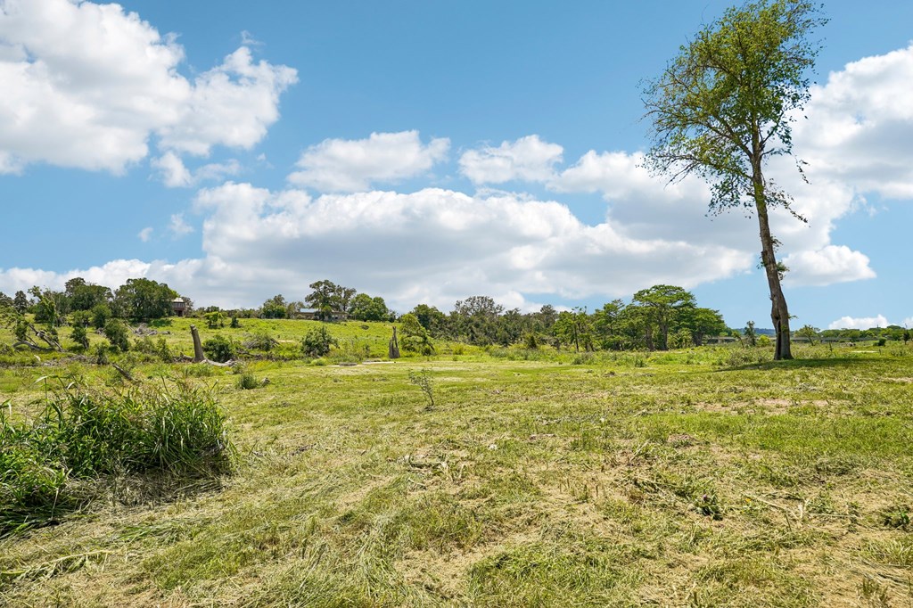 5953 Highway 27 Center Point TX 78010