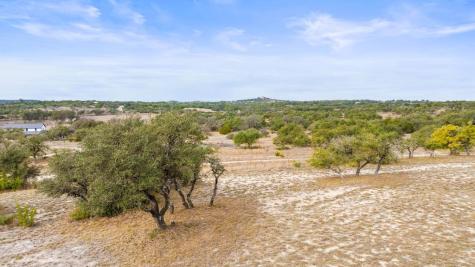 232 Crooked Oak Lane Round Mountain TX 78663
