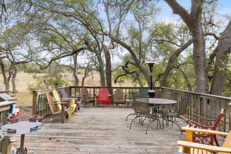 232 Crooked Oak Lane Round Mountain TX 78663