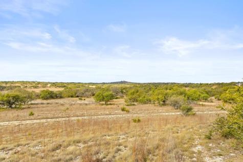 232 Crooked Oak Lane Round Mountain TX 78663