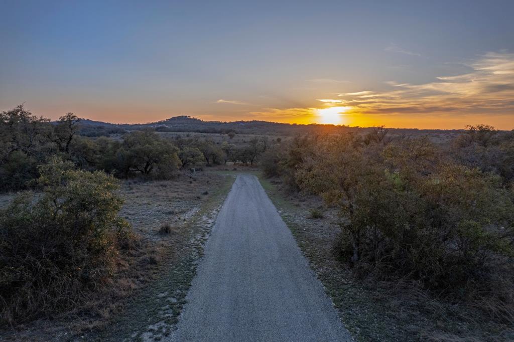 343 Cattle Creek Johnson City TX 78636