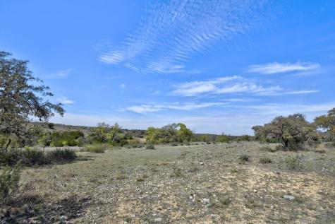 343 Cattle Creek Johnson City TX 78636