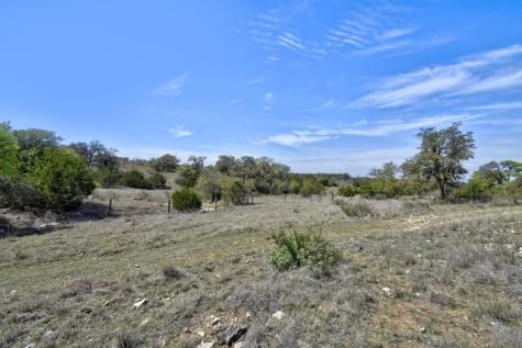 343 Cattle Creek Johnson City TX 78636