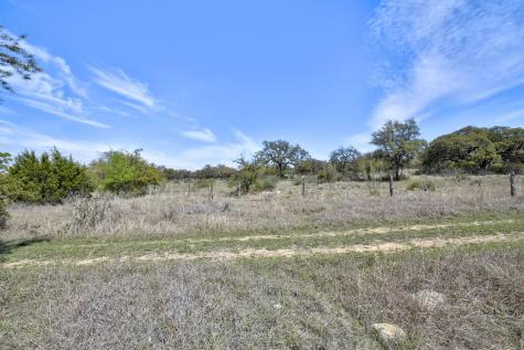343 Cattle Creek Johnson City TX 78636