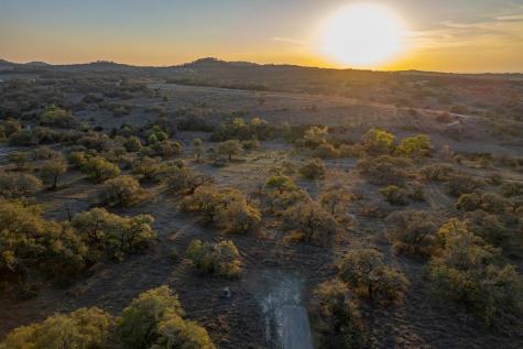 343 Cattle Creek Johnson City TX 78636