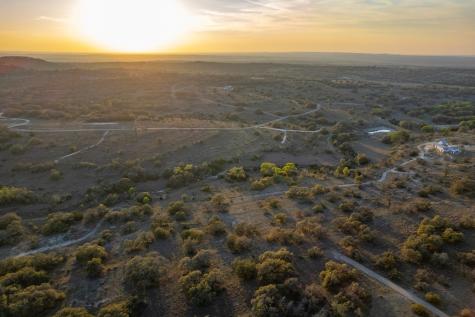 343 Cattle Creek Johnson City TX 78636