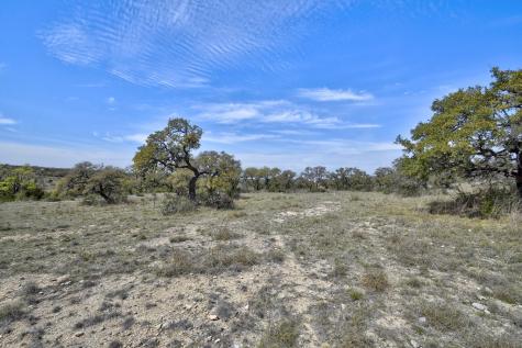 343 Cattle Creek Johnson City TX 78636