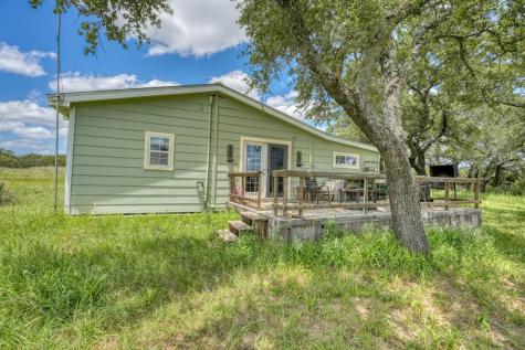 691 Grape Creek Road Johnson City TX 78636