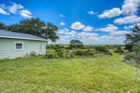 691 Grape Creek Road Johnson City TX 78636