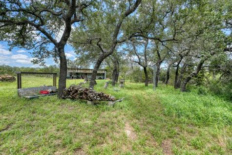 691 Grape Creek Road Johnson City TX 78636
