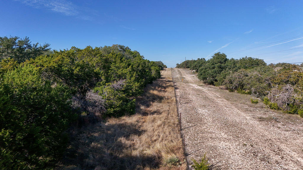 1031 Shin Oak Junction TX 76854