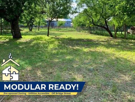 1308 S Melville Brady TX 76825