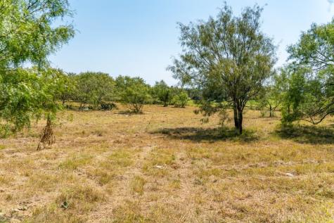 Lot 2 Mariposa Drive Fredericksburg TX 78624