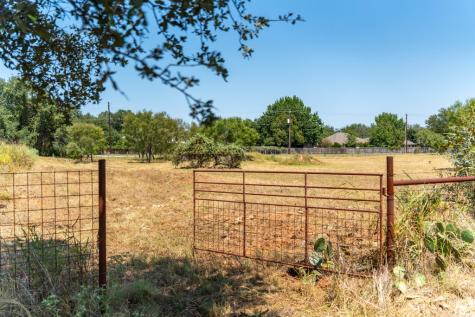 Lot 2 Mariposa Drive Fredericksburg TX 78624