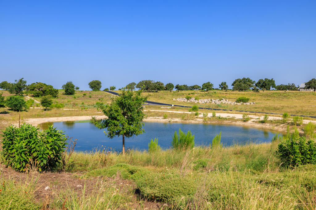 330 Inspiration Loop Fredericksburg TX 78624