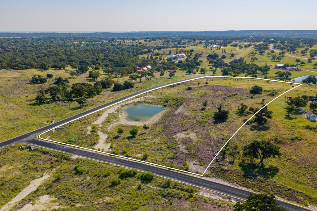 330 Inspiration Loop Fredericksburg TX 78624