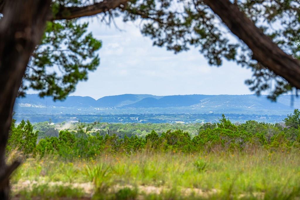 4568 Fm 2828 Bandera TX 78003
